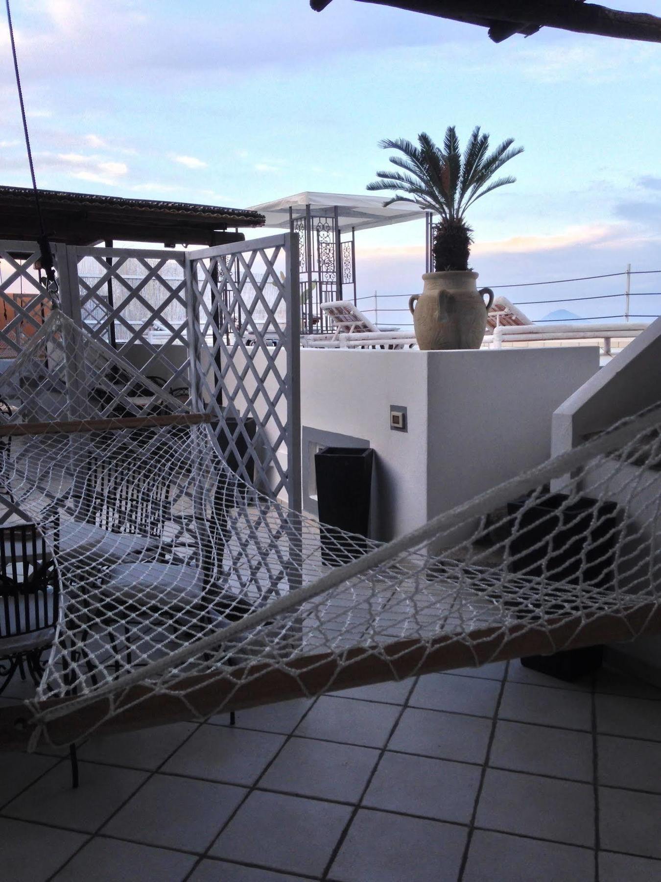 B&B Le Sette Vele Da Riccardo Santa Marina Salina Exterior foto